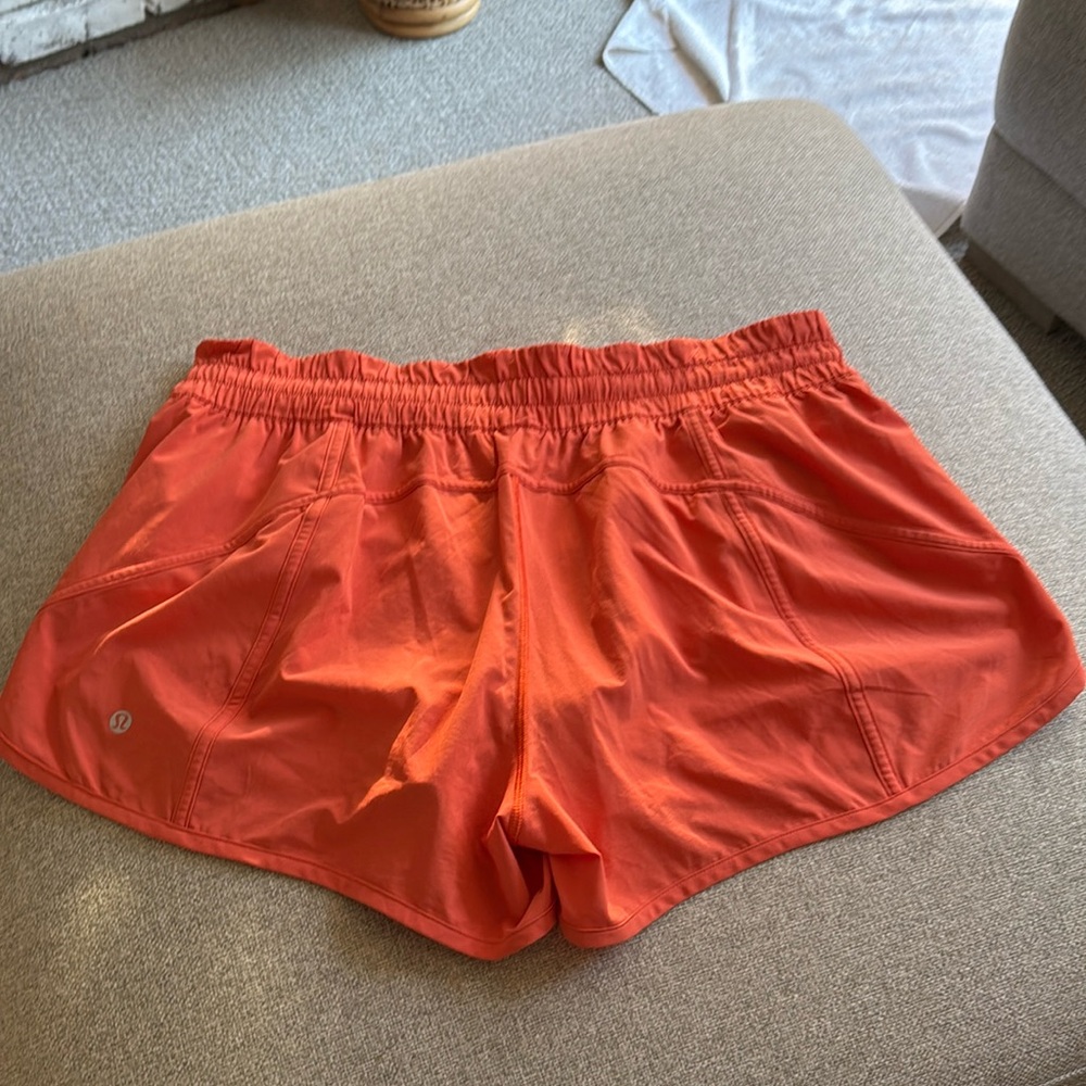 LuLuLemon tracker low rise lined short 4 inch